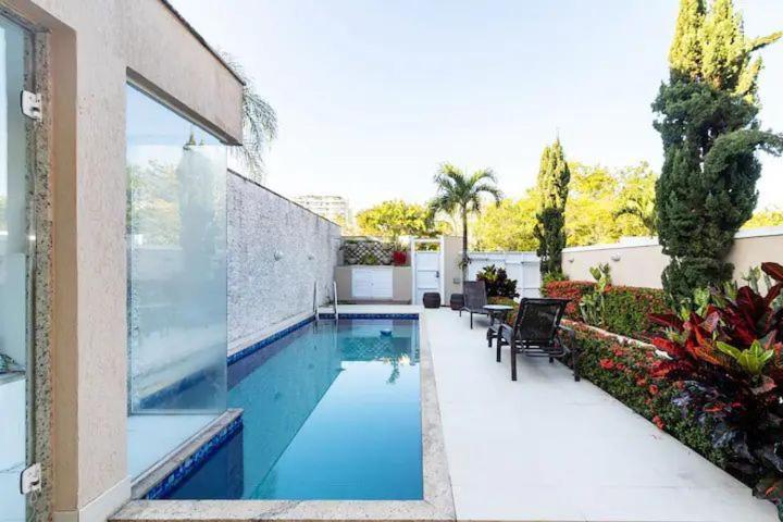 Casa Com Piscina - Barra Da Tijuca